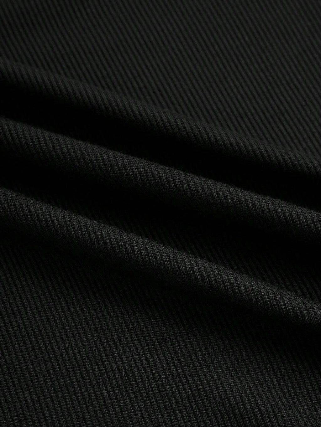 Camiseta de Malha com Elastano Recorte Vazado Fiorenze