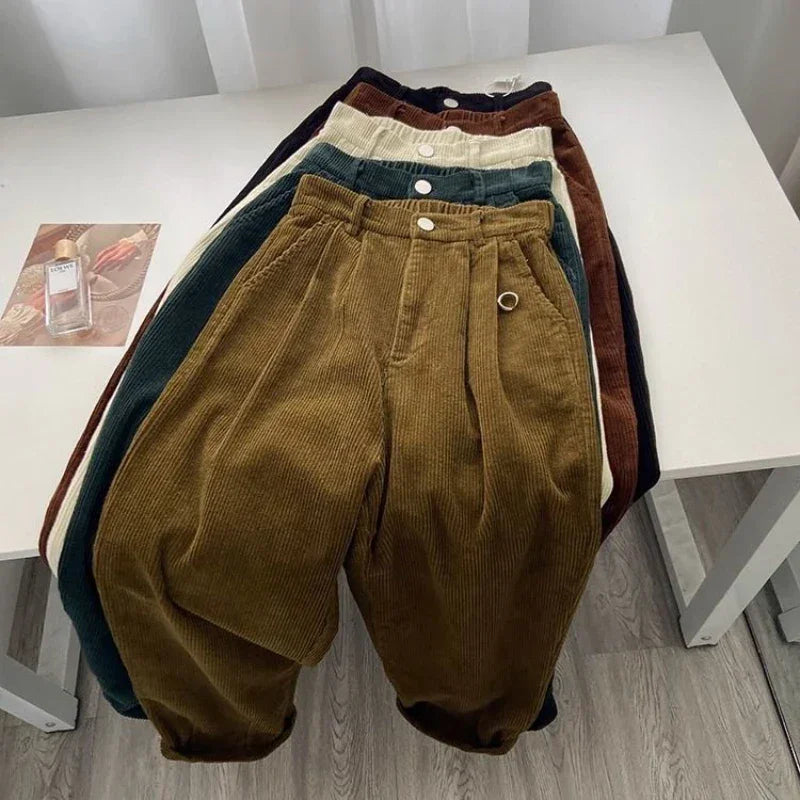 Calça Reta de Cintura Alta em Veludo Cotelê para Outono Fiorenze
