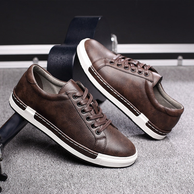 Tênis casual de Couro Fiorenze Style
