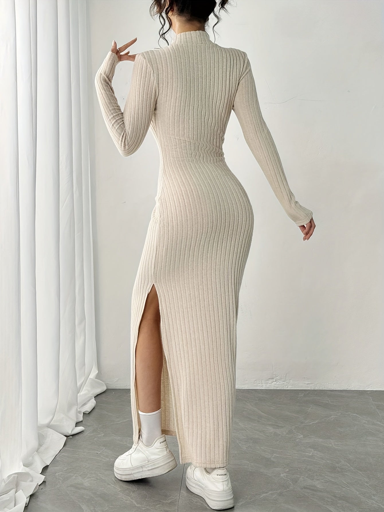 Vestido Manga Longa Canelado com Fenda  Fiorenze Joani