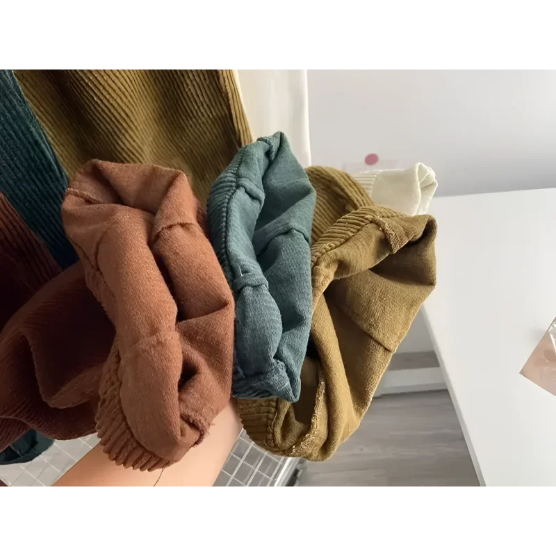 Calça Reta de Cintura Alta em Veludo Cotelê para Outono Fiorenze