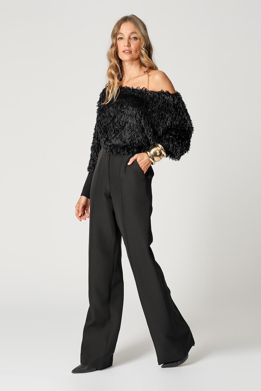 Blusa De Plumas Com Punho Canelado