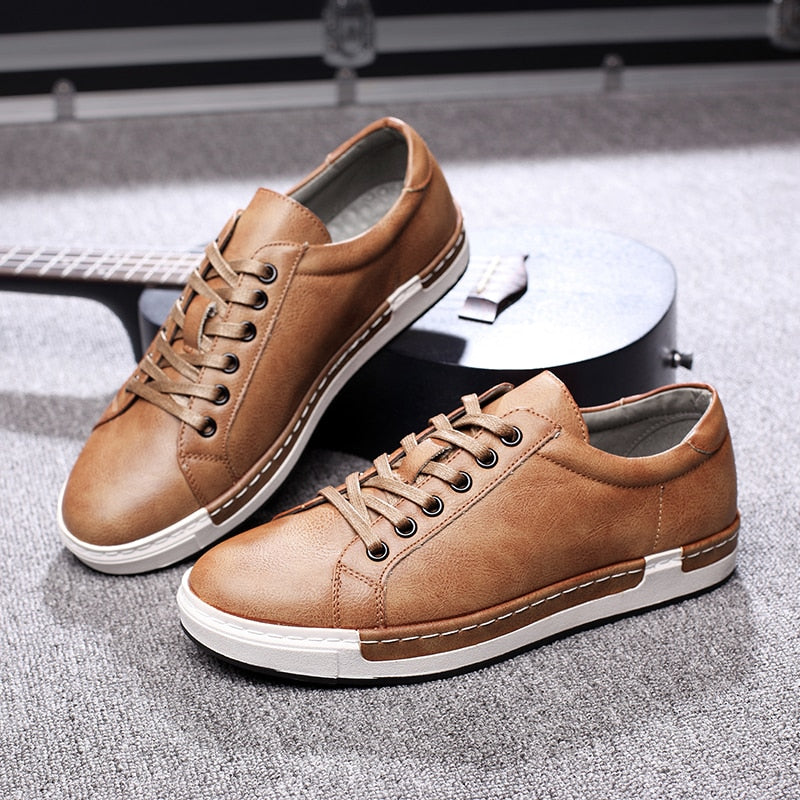 Tênis casual de Couro Fiorenze Style