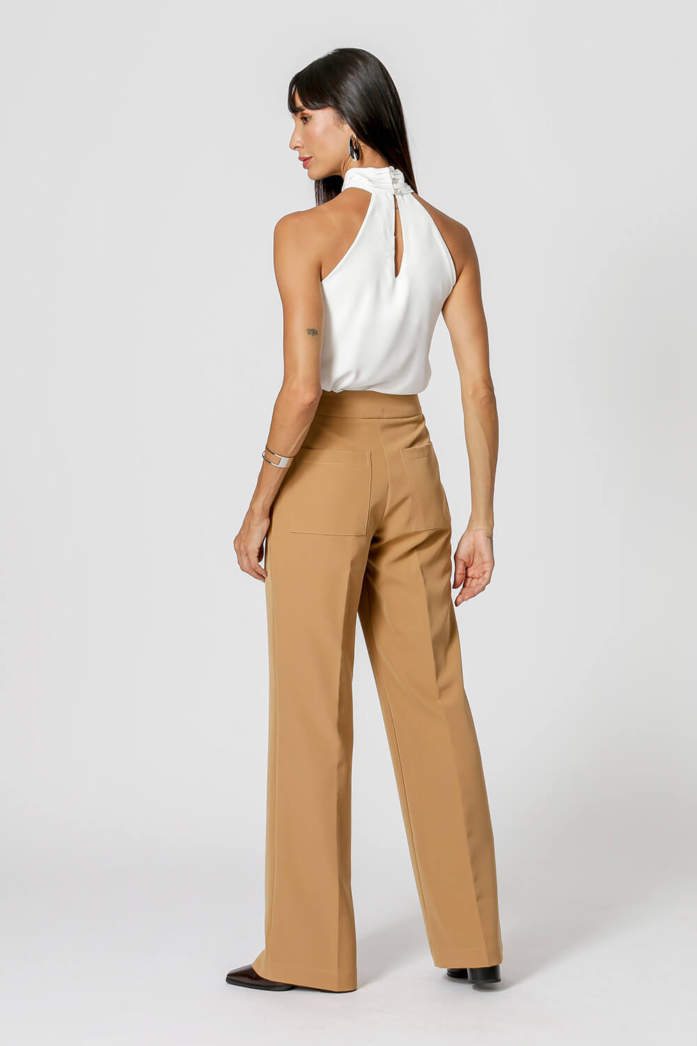 Blusa Com Pregas Na Gola Cinthia
